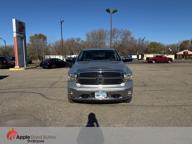 2016 Ram 1500 Big Horn photo 2