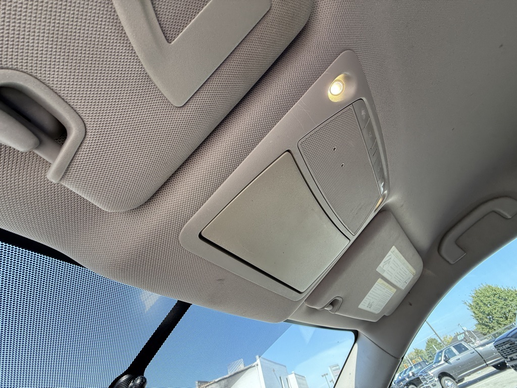 2018 Nissan Rogue SV photo 20
