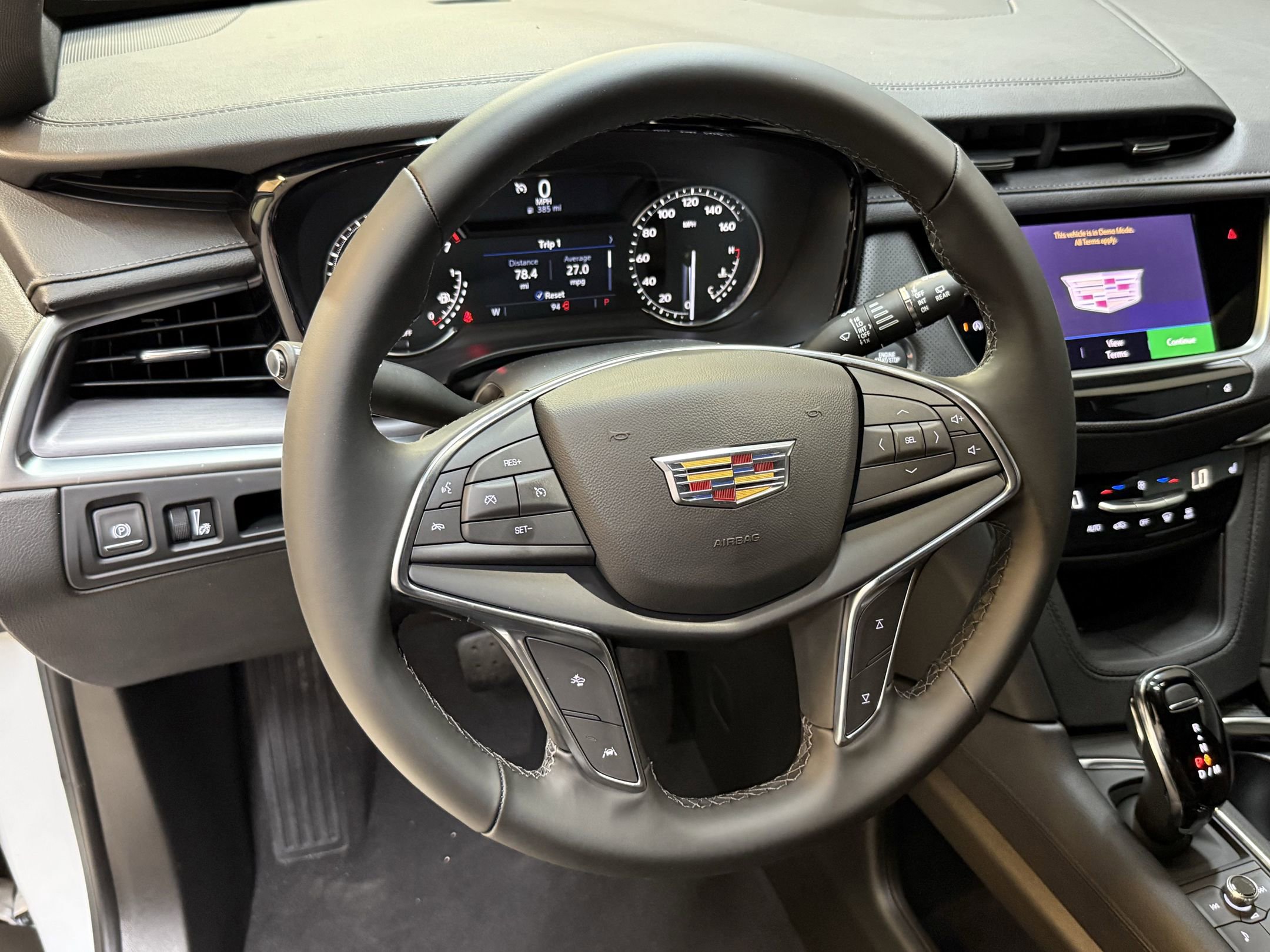 2025 Cadillac XT5 Luxury photo 4