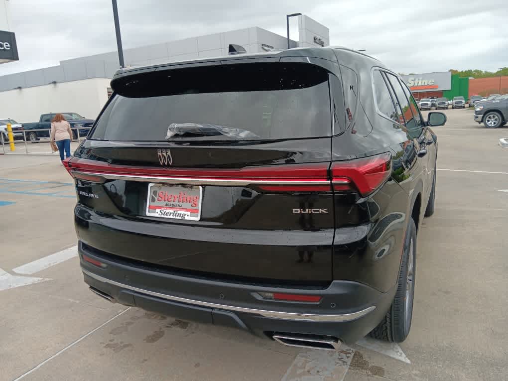 2025 Buick Enclave Preferred photo 4