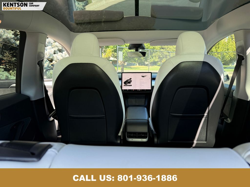 2023 Tesla Model Y Long Range photo 26