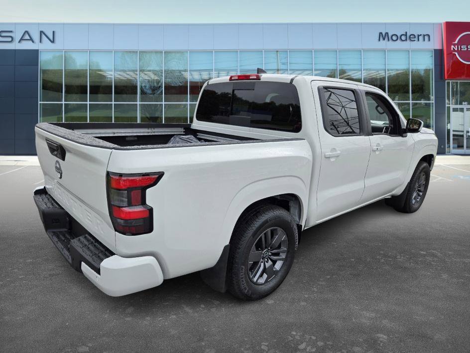 2025 Nissan Frontier Crew Cab SV photo 5