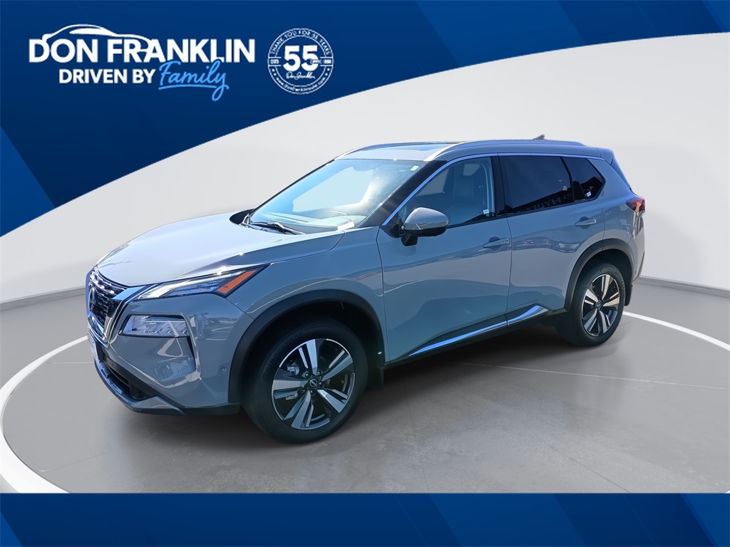 2023 Nissan Rogue SL's photo