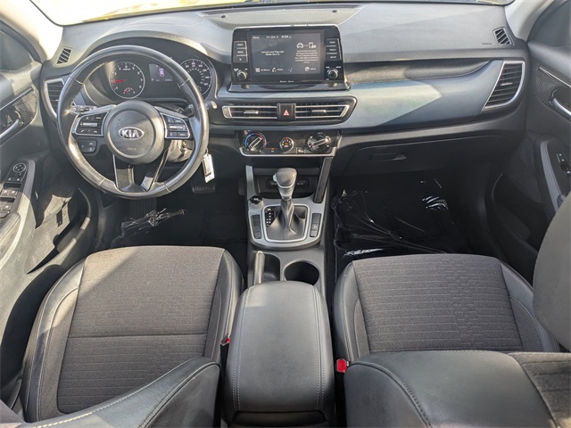 2021 Kia Seltos S photo 13