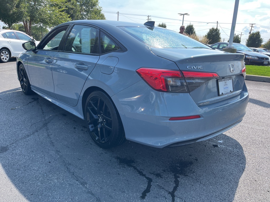 2023 Honda Civic Sport photo 4