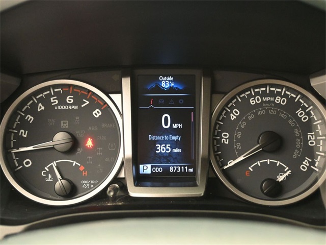 2020 Toyota Tacoma SR5 photo 3