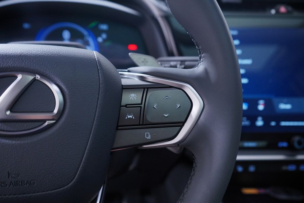 2023 Lexus RZ 450e Luxury photo 20