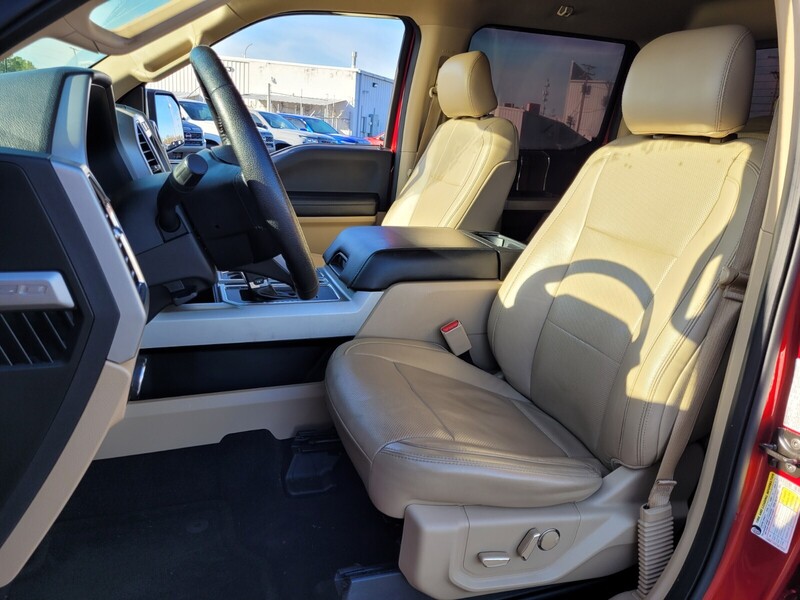 2016 Ford F-150 Lariat photo 4