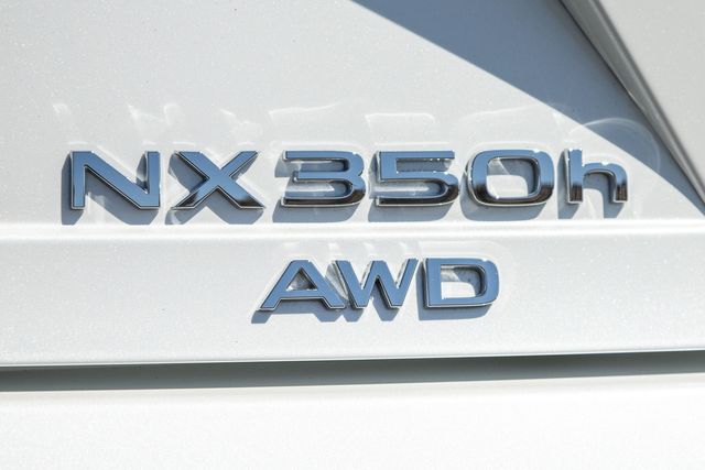 2025 Lexus NX 350h Premium photo 5
