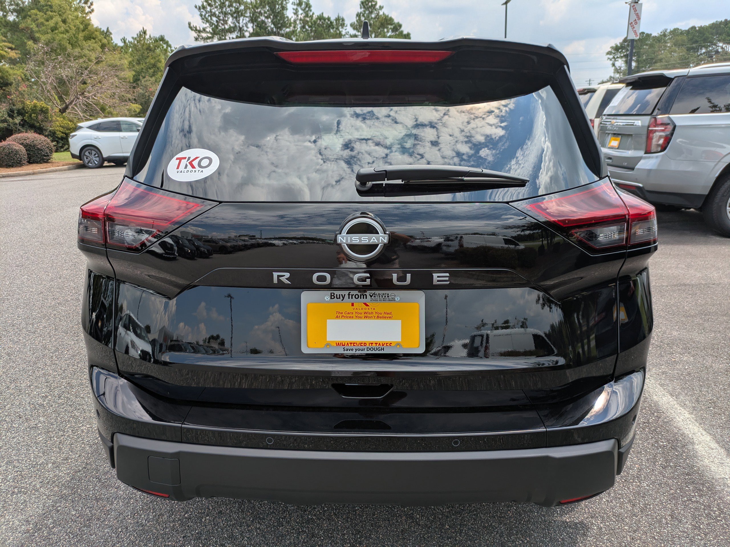 2026 Nissan Rogue S photo 4