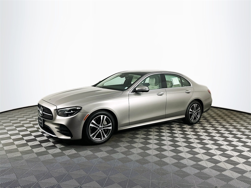 2023 Mercedes Benz E 350 4MATIC photo 2