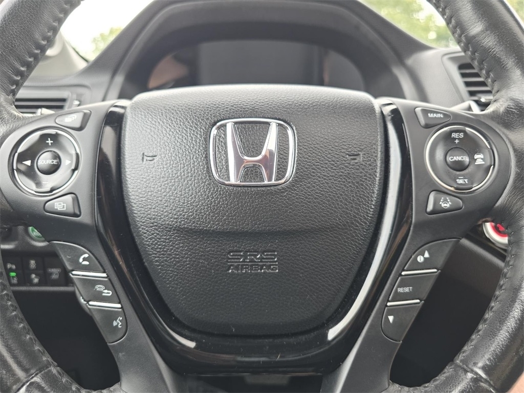 2019 Honda Ridgeline RTL-E photo 26