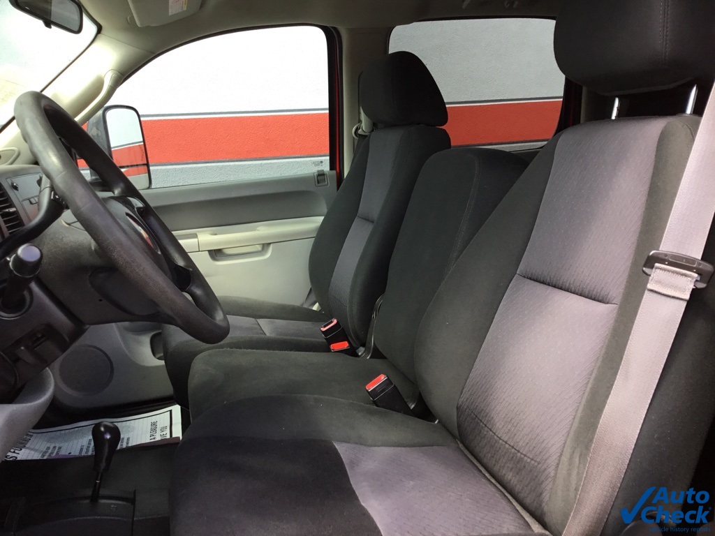 2013 Chevrolet Silverado 3500HD Work Truck photo 24