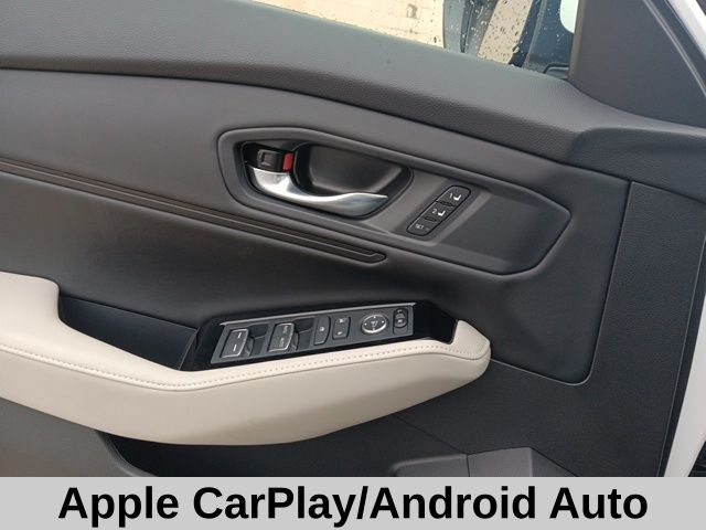 2025 Honda Accord Hybrid Touring photo 11