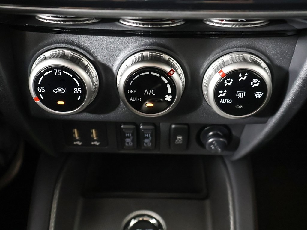 2025 Mitsubishi Outlander Sport ES SE LE photo 35