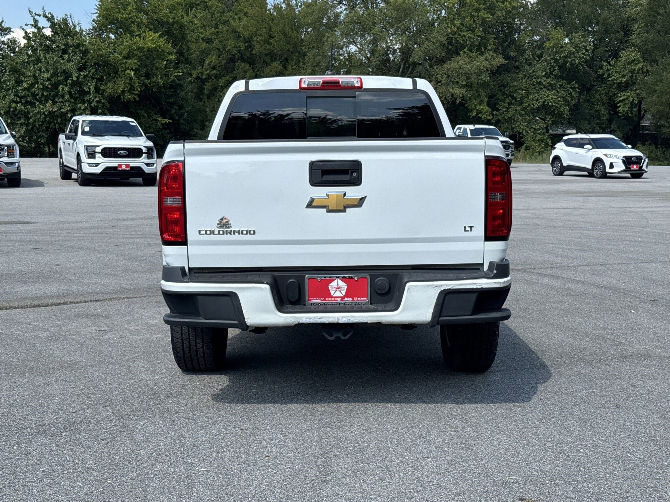 2017 Chevrolet Colorado LT photo 10