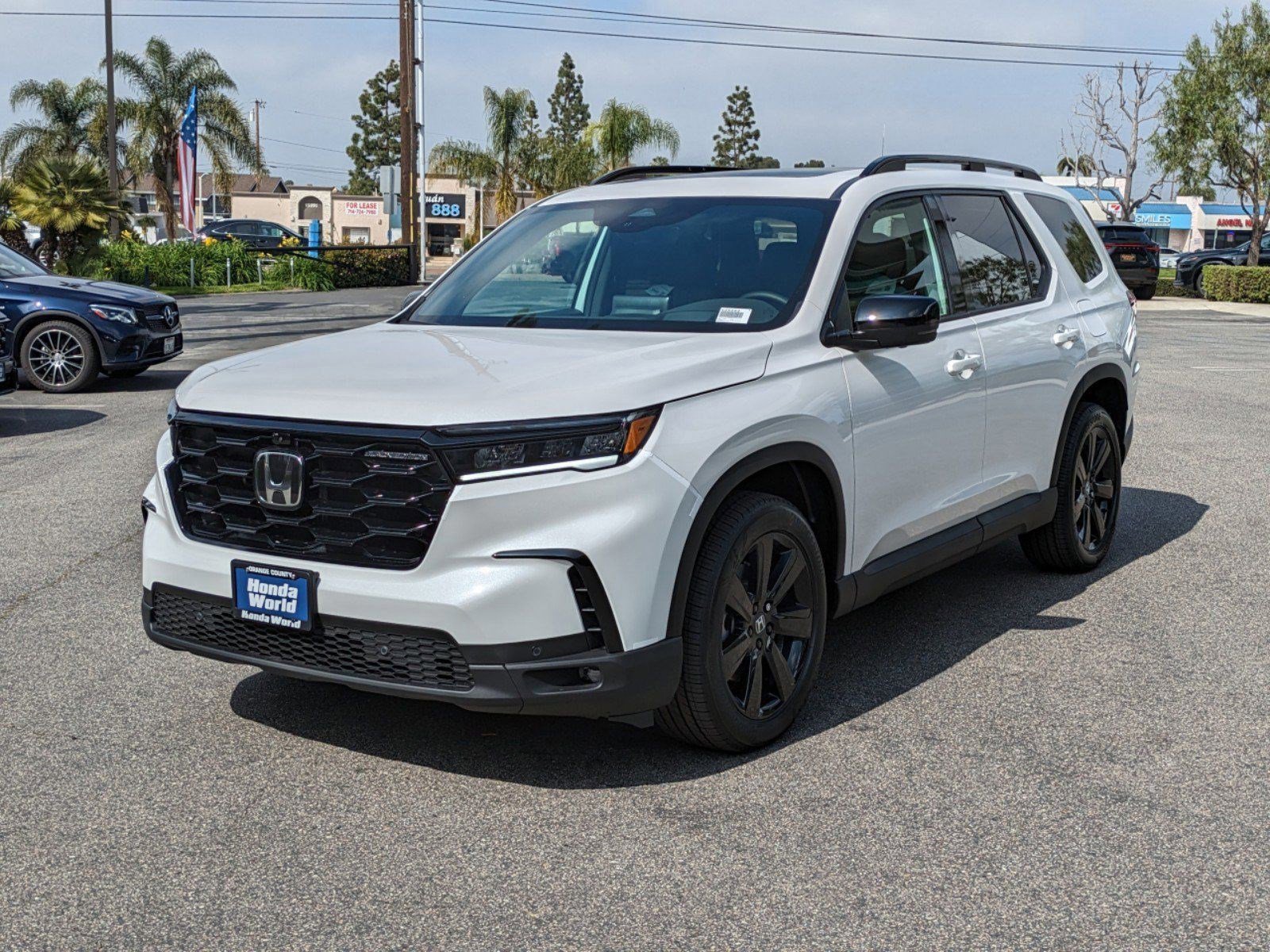 2025 Honda Pilot Black Edition photo 3