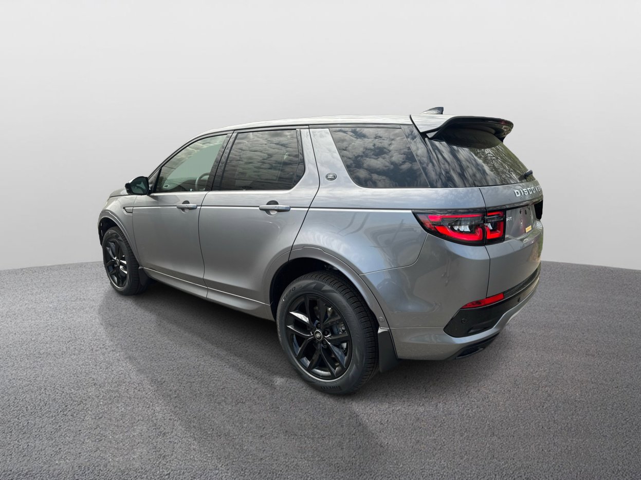 2025 Land Rover Discovery Sport S photo 7