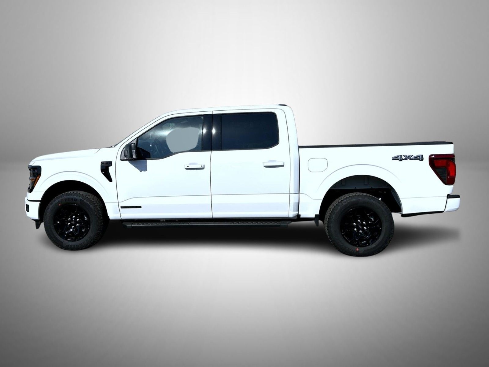 2025 Ford F-150 XLT photo 8