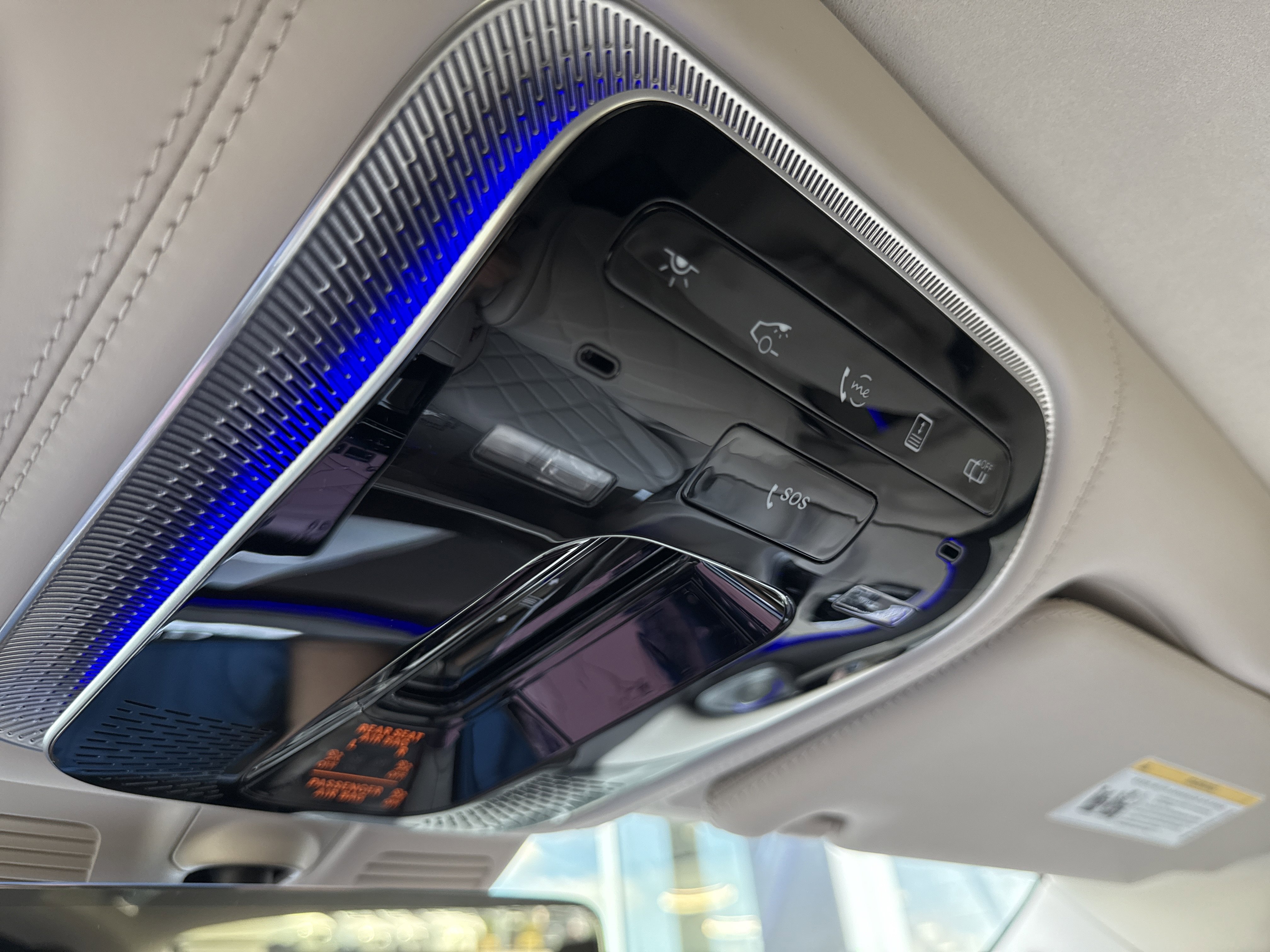 2022 Mercedes Benz S Maybach 580 photo 16