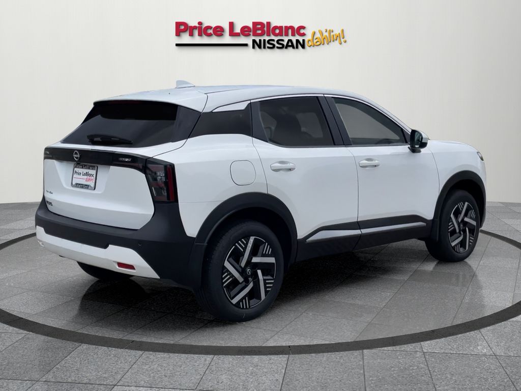 2025 Nissan Kicks SV photo 4