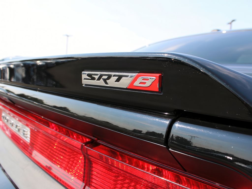 2013 Dodge Challenger SRT8 photo 31