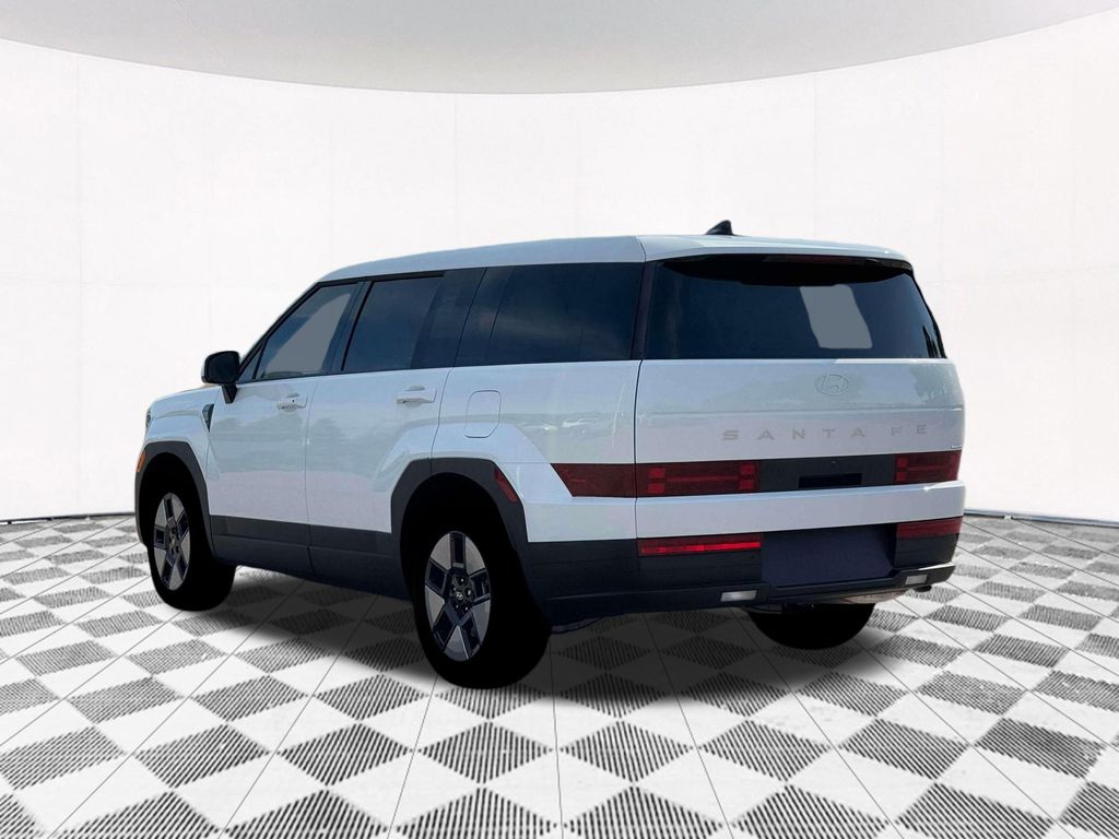 2026 Hyundai Santa Fe SE photo 4