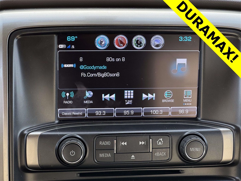 2019 Chevrolet Silverado 2500HD LTZ photo 3