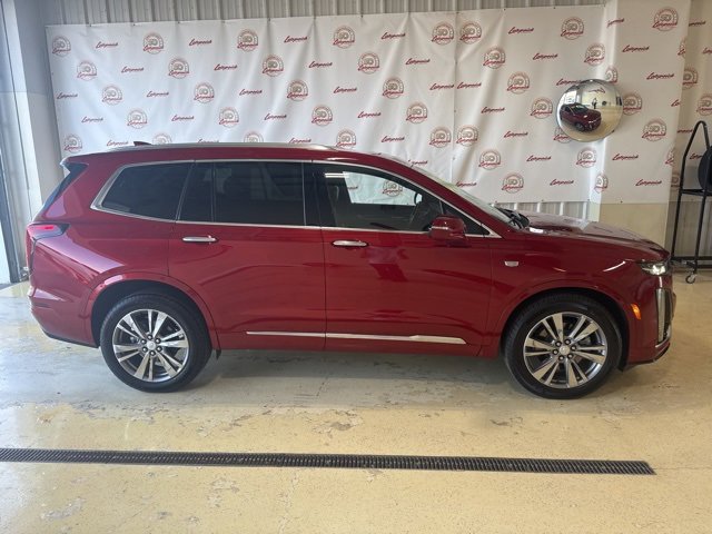 2025 Cadillac XT6 Premium Luxury photo 4