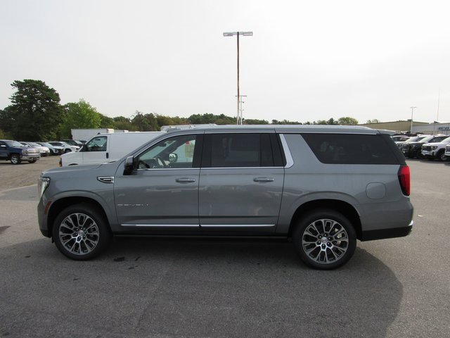 2025 Gmc Yukon XL Denali photo 2