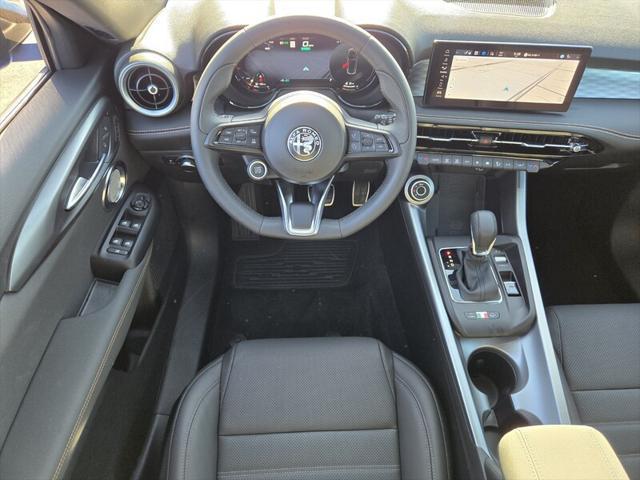 2025 Alfa Romeo Tonale BASE SPRINT photo 3