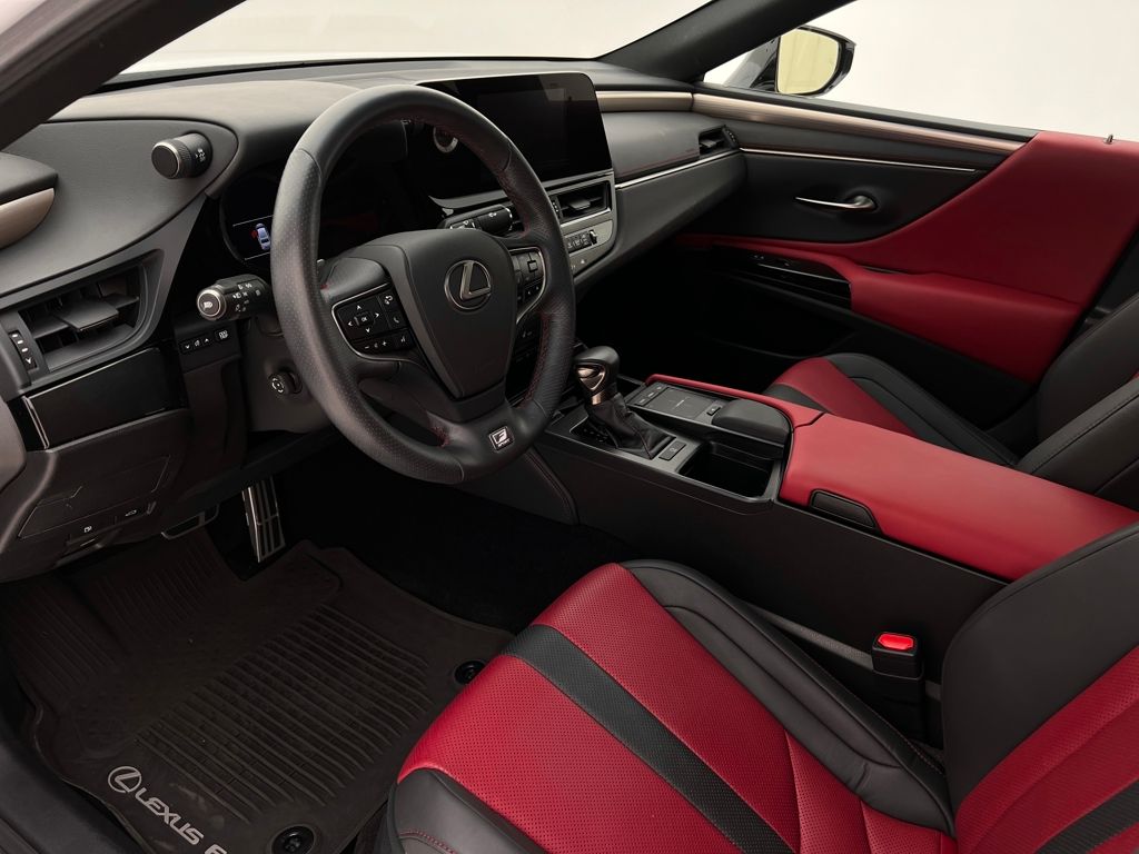 2022 Lexus ES 350 F SPORT photo 13