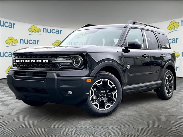 2025 Ford Bronco Sport Outer Banks photo 2