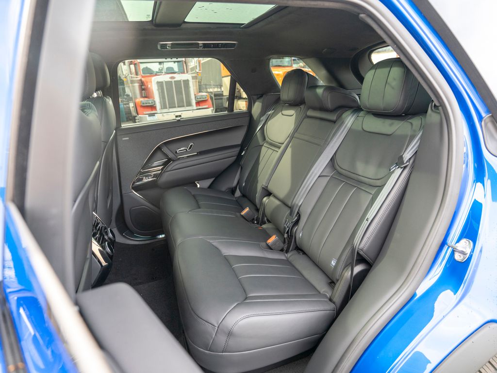 2025 Land Rover Range Rover Sport Autobiography photo 21