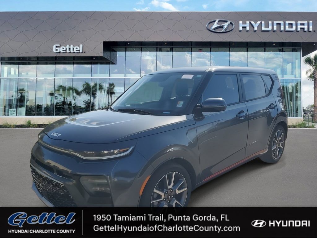 2022 Kia Soul Turbo's photo