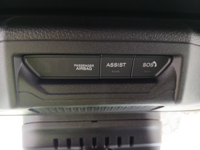 2025 Jeep Wrangler Rubicon X photo 36