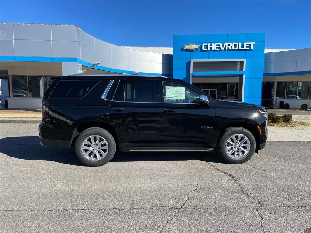2025 Chevrolet Tahoe Premier photo 2