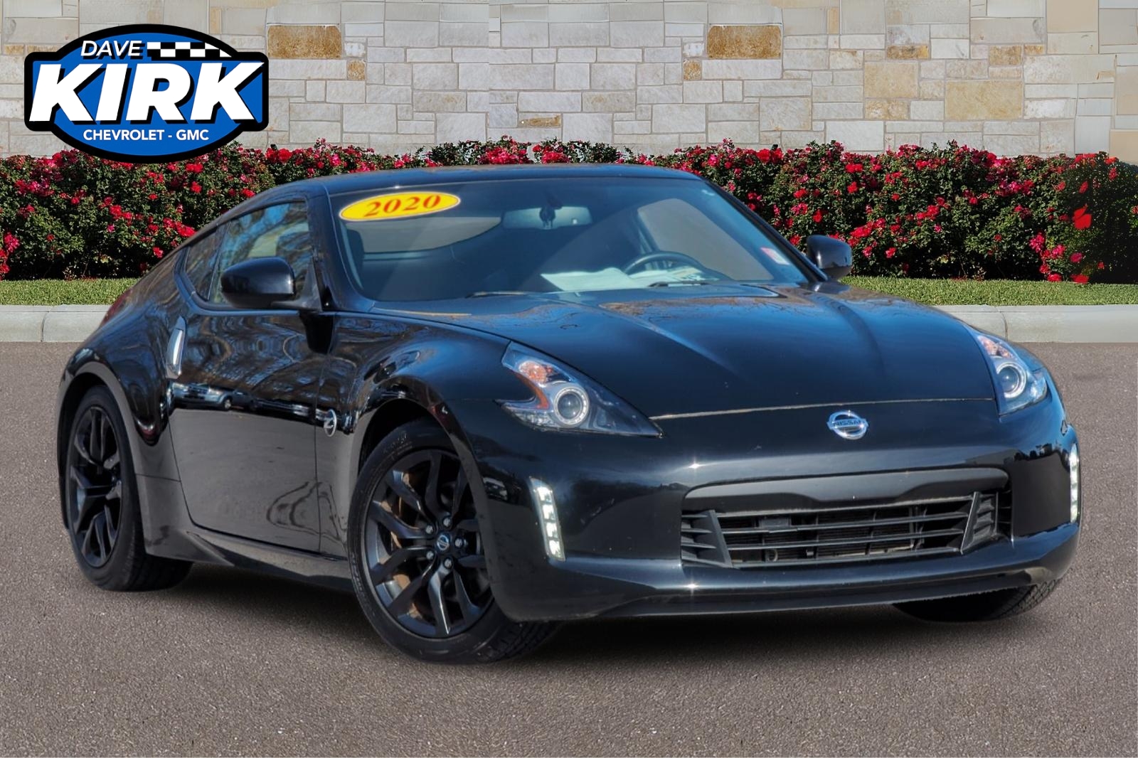 2020 Nissan 370Z Coupe Base's photo