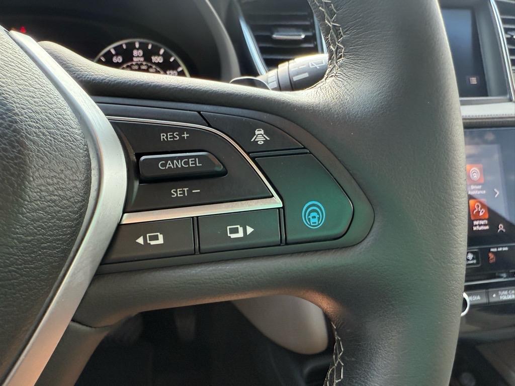 2024 Infiniti QX50 Luxe photo 17