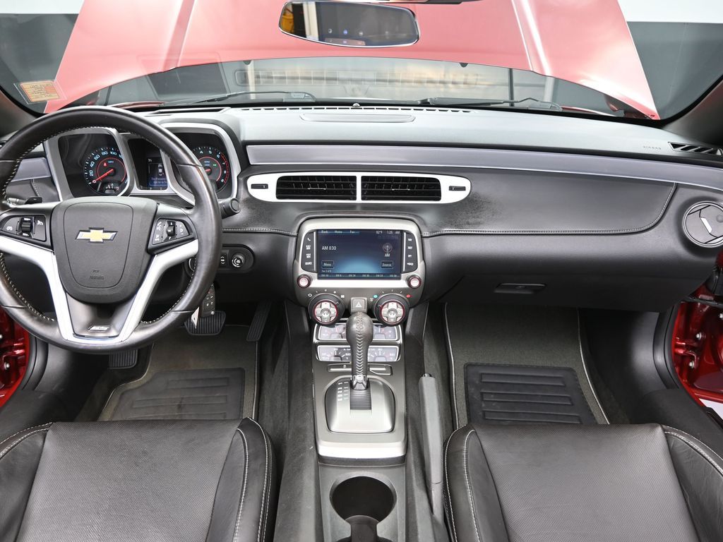 2015 Chevrolet Camaro 2SS photo 17