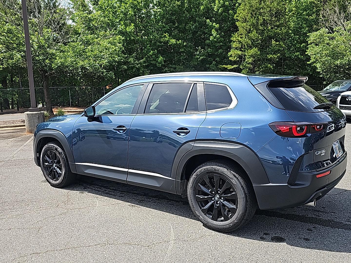 2024 Mazda CX-50 2.5 S Preferred photo 3
