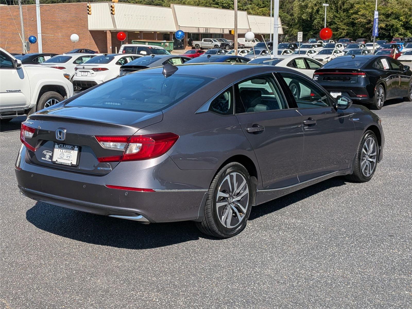 2022 Honda Accord Hybrid EX-L photo 4