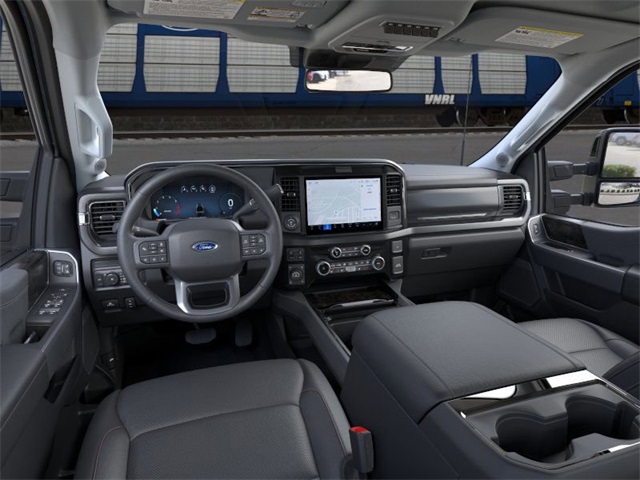 2025 Ford F-250 Lariat photo 9