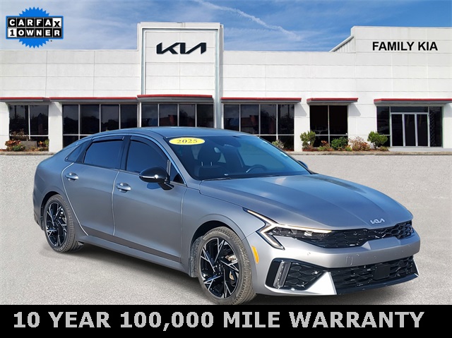2025 Kia K5 GT-Line's photo