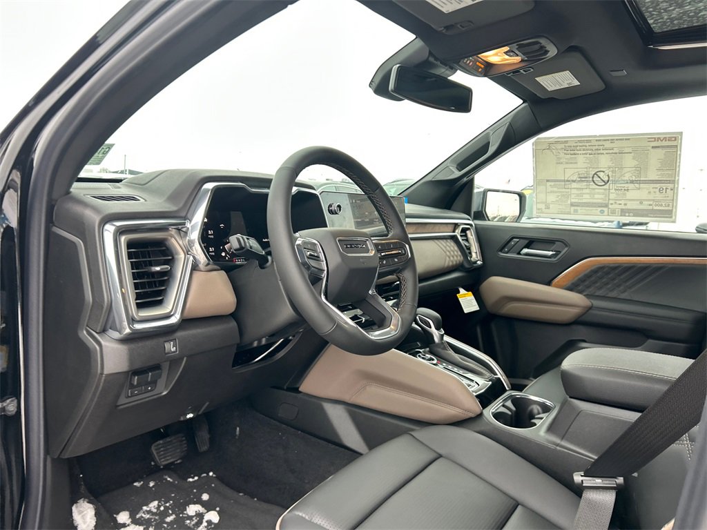 2026 GMC CANYON - Image 18