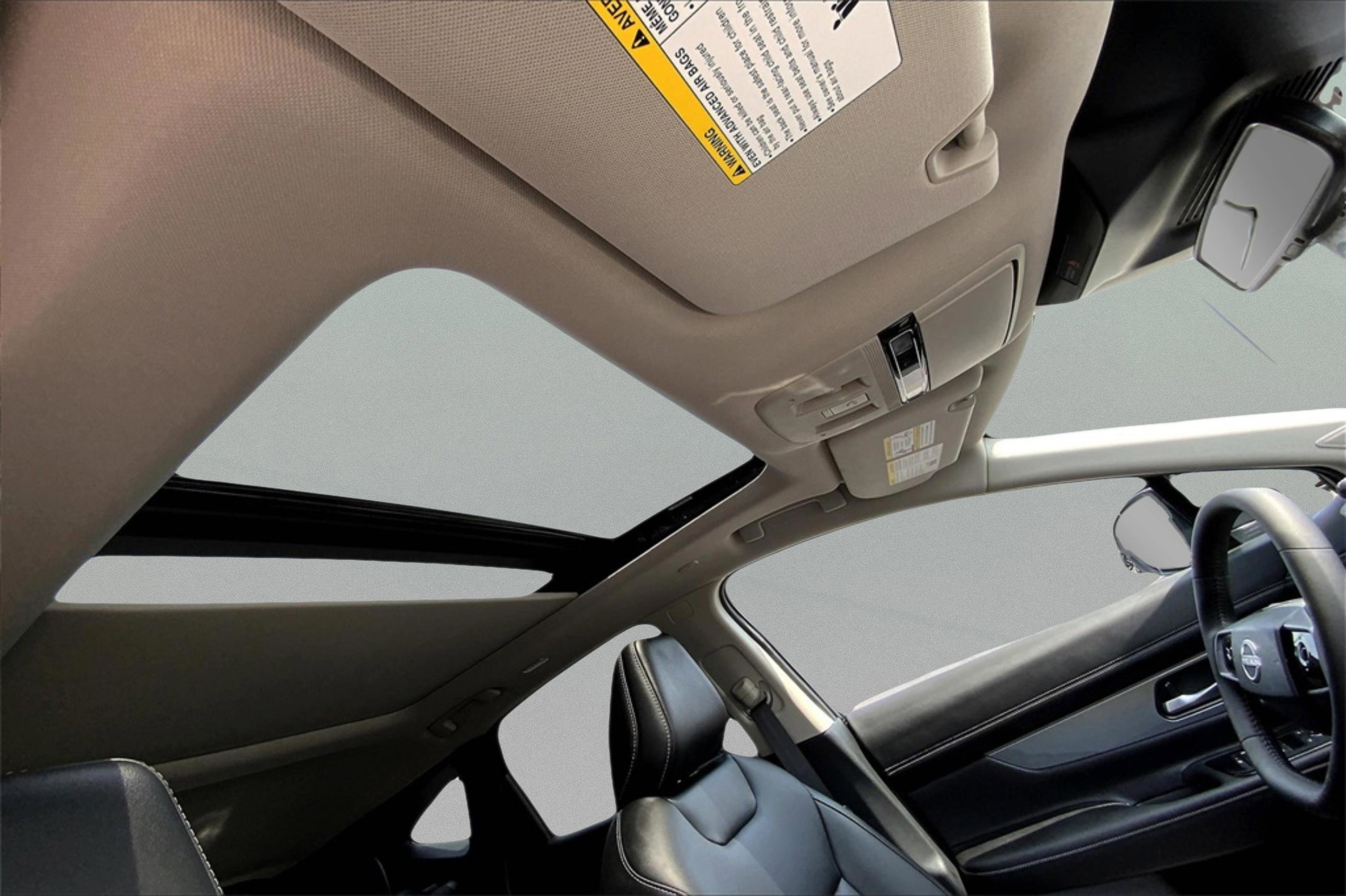 2025 Nissan Murano SL photo 12