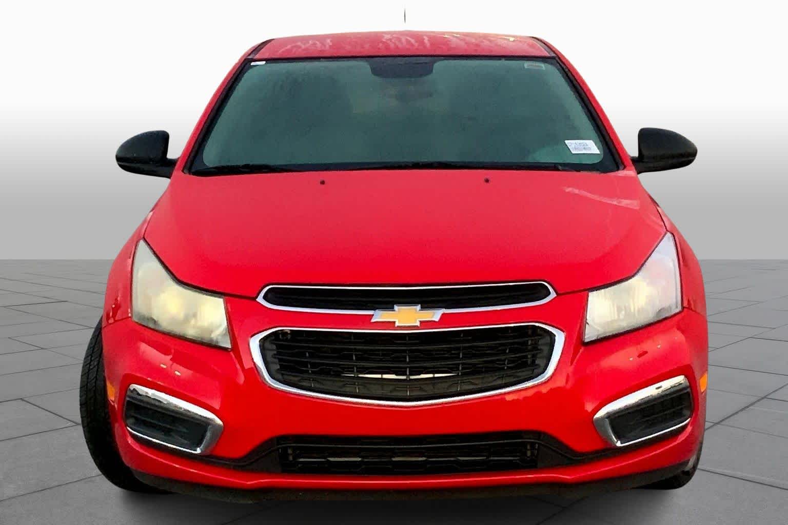 2016 Chevrolet Cruze LS photo 3