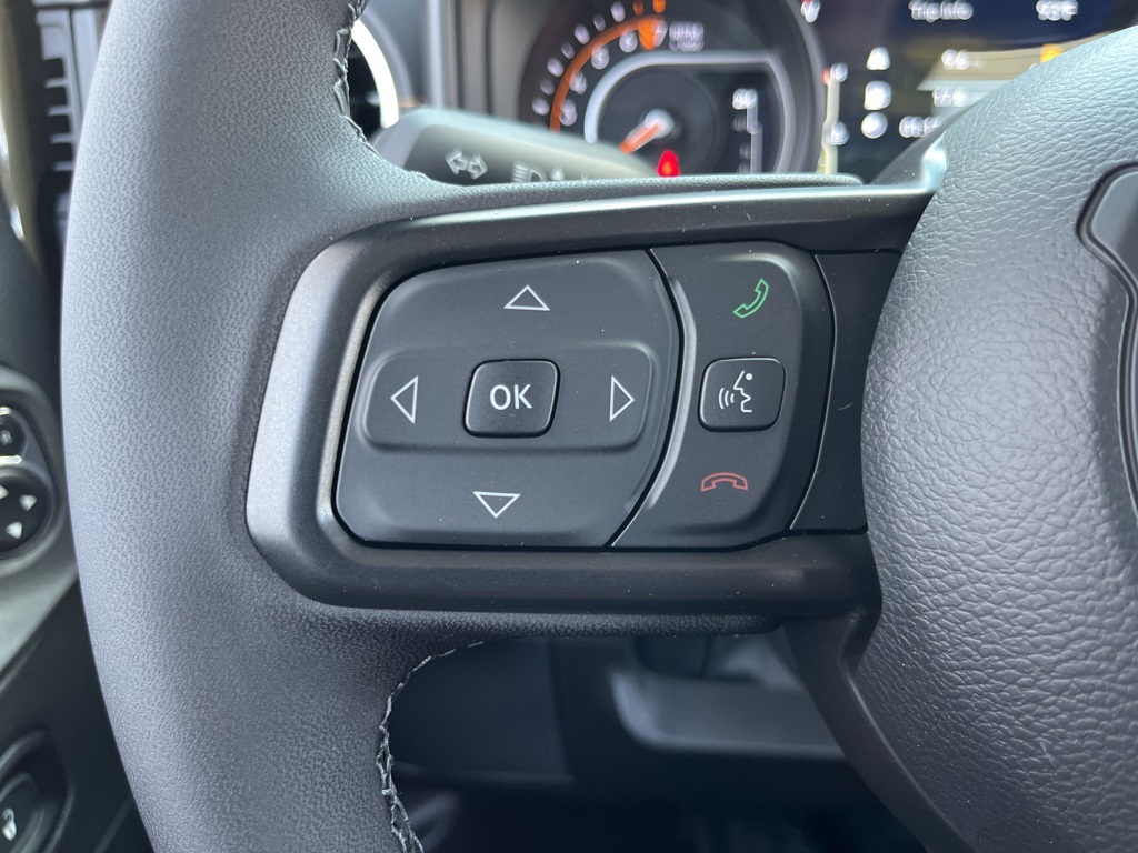 2025 Jeep Gladiator Sport photo 41