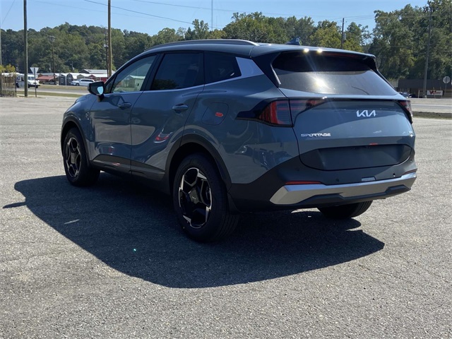 2026 Kia Sportage Hybrid EX photo 3