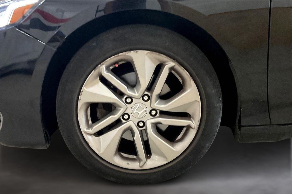 2020 Honda Accord LX photo 6